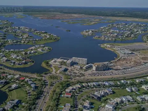 Barrio Araucarias, Puertos /  Escobar