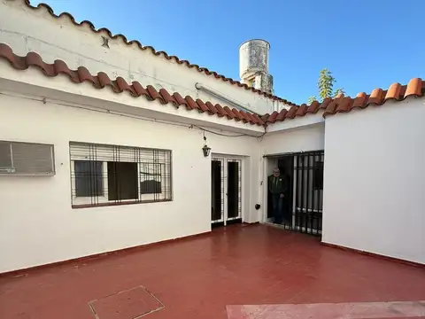 Casa en Alquiler 50 años