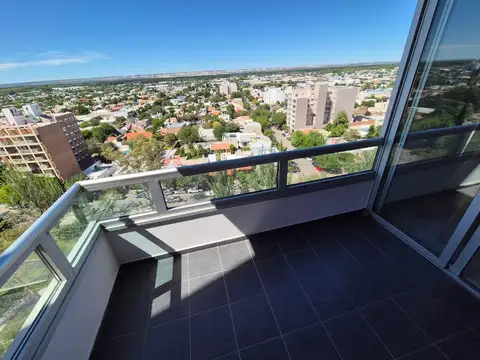 Se VENDE depto. 3 dorm. centrico, General Roca, Río Negro