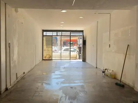 Local en Venta en Villa Adelina, USD 81.000