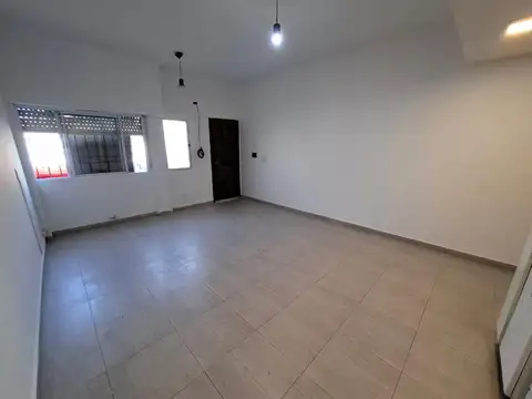 Departamento en Alquiler en Ciudad Madero, $ 460.000