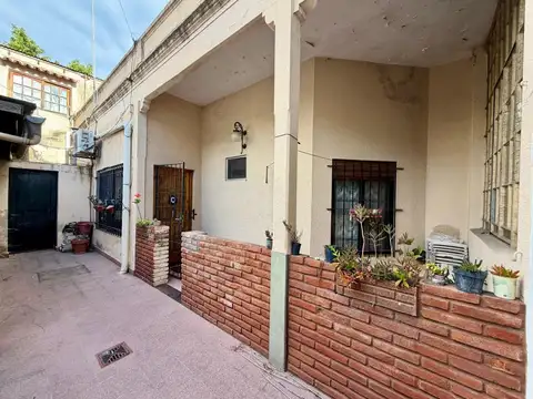 Departamento PH  en Venta en Lomas de Zamora, G.B.A. Zona Sur, Argentina