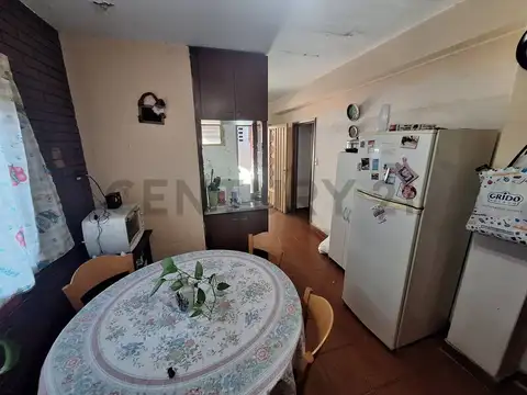 Venta de Casa 3 Ambientes en Remedios de Escalada, Lanús.