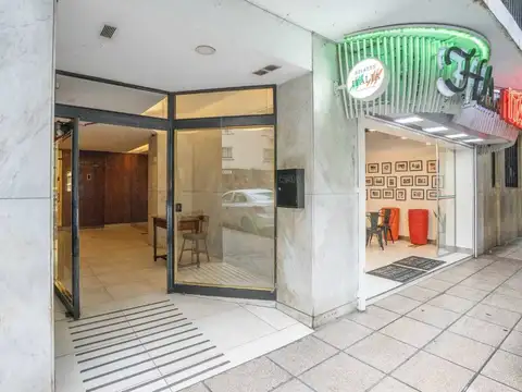 Venta Departamento con GRAN patio - Recoleta