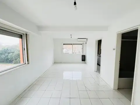 Departamento en Alquiler en San Isidro, $ 700.000