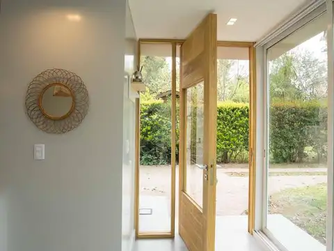 Casa en Alquiler en Los Troncos, USD 2.200