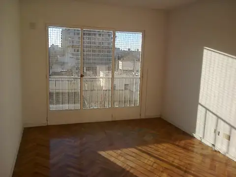 Departamento en Alquiler en La Lucila, $ 750.000