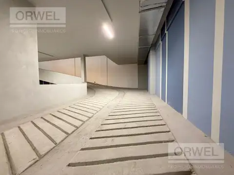 Oficina en Alquiler al Oeste