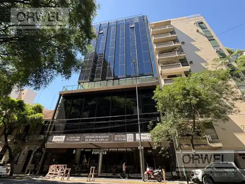 Luis Maria Campos  al 1100