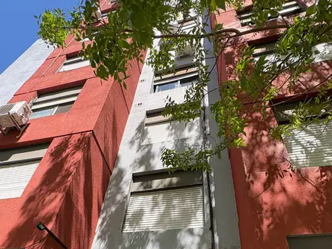 Depto  en venta .- Tolosa