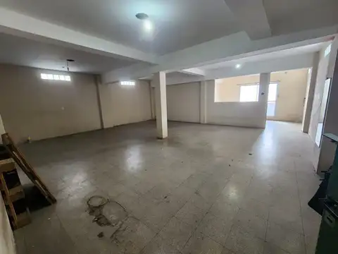 Oficina en Alquiler en Flores, $ 1.300.000