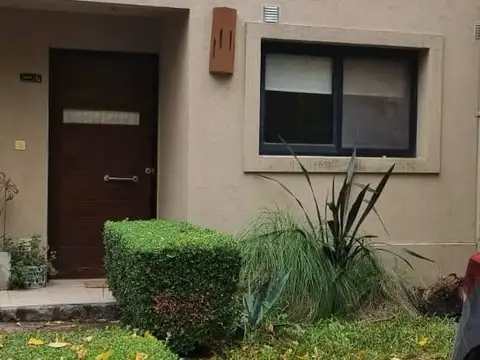 duplex en casas del alto manzanares, pilar