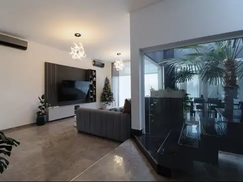 Casa en Venta en San Agustin, USD 550.000