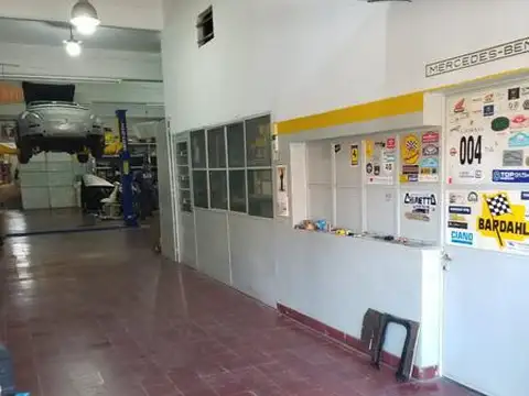 Reconquista 3200, E/ Aristobulo del valle y Belgrano