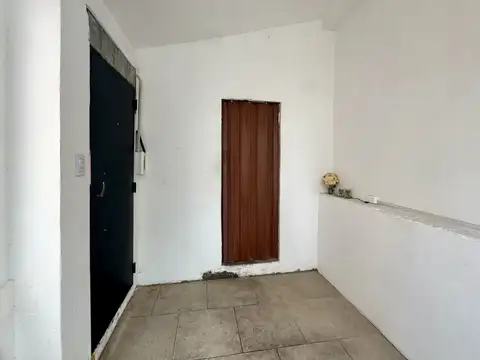 Depto Tipo Casa en Venta al Este