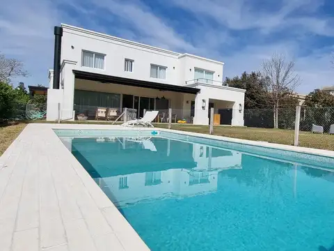 Casa en Alquiler Temporal de 3 dormitorios