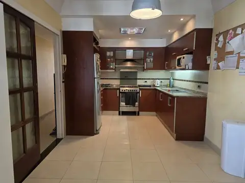 Quirno 131- Triplex de 4 ambientes con dep. y cochera