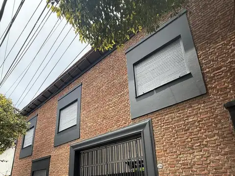 CASA PH EN VENTA 3 AMBIENTES CON PATIO FLORIDA VICENTE LOPEZ