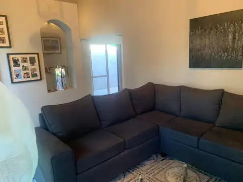 Casa 5 ambientes con 1 baño