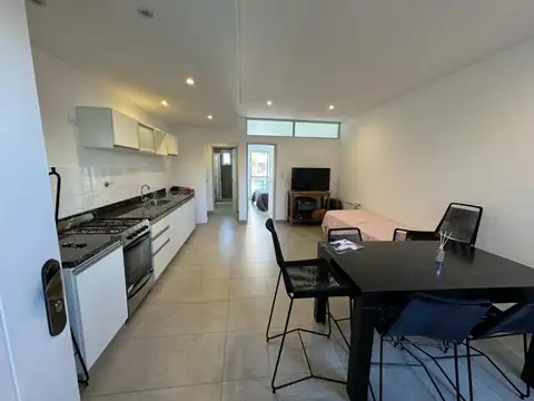 ALQUILER 2 AMBIENTES  BALCON   QUILMES CENTRO