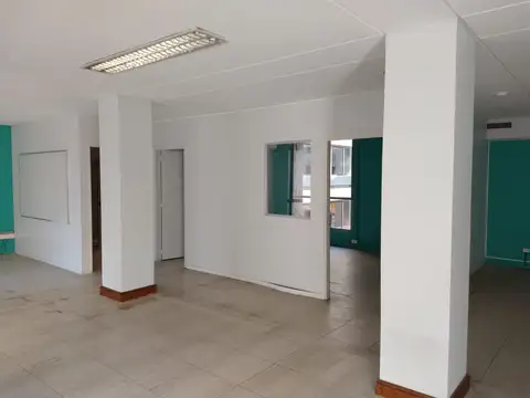 Oficina Monoambiente con 3 baños