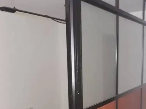 Oficina en Venta 20 años