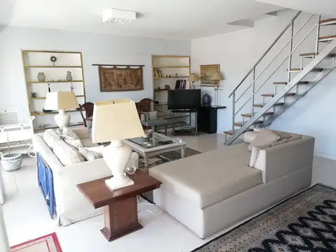 Juncal 1300, Piso 11