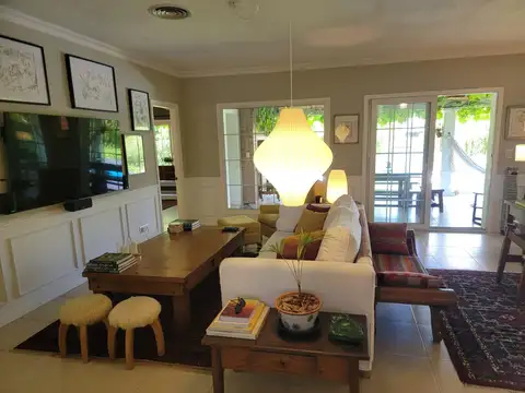 Casa en Venta de 4 dormitorios