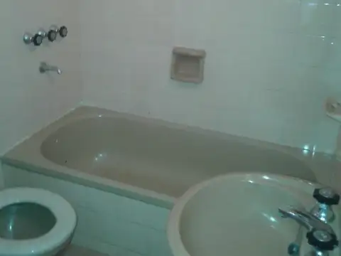 Mendoza 2000, Piso PB