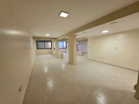 Oficina en Alquiler en San Miguel De Tucuman, $ 750.000