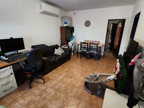 DEPARTAMENTO TIPO CASA EN PLANTA BAJA  AL FRENTE