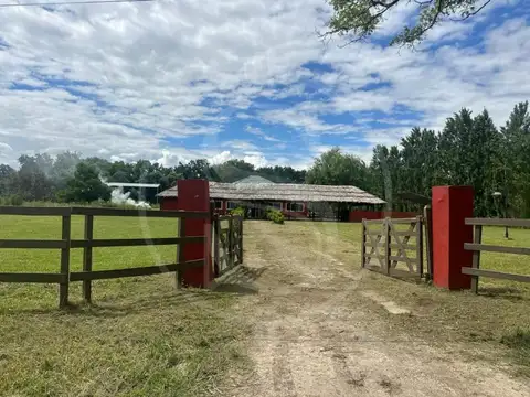 CASA CON SALON QUINCHO SAN ANDRES DE GILES