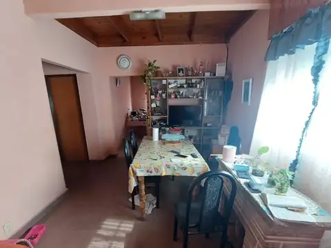 Depto Tipo Casa en Venta con 1 cocheras