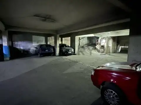 COCHERA EN VENTA LA PLATA