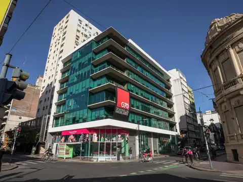 Oficina en Corrientes y San Lorenzo