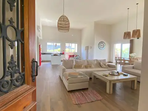 Casa en Venta en Puertos - Barrio Ceibos, USD 315.000