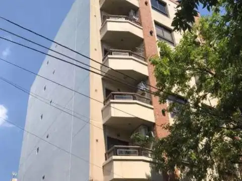 Departamento en venta - 2 dormitorios 2 baños - 68 mts2 - La Plata