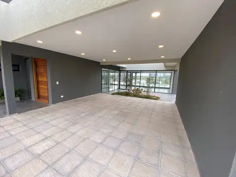 Casa en Venta al Noroeste