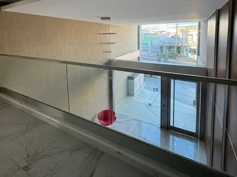 Departamento 4 ambientes con 3 baños