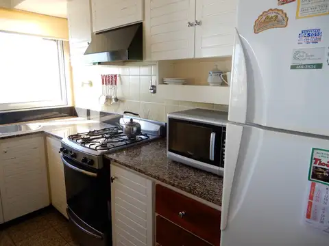 Alquiler temporario, vista al mar, PLAYA VARESE,  Maral 39.