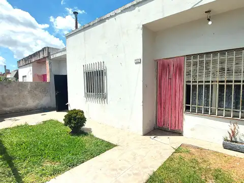 Casa en Venta en Moron Sur, USD 62.000