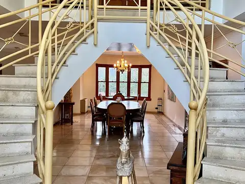 Casa en Venta de 5 dormitorios