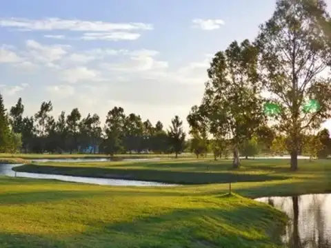 Terreno en Venta en Club Miralagos, USD 65.000