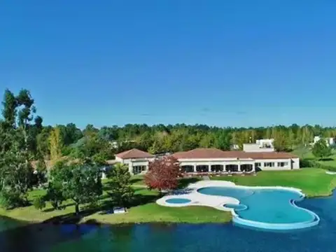 Terreno en Venta de 1069,0 m2