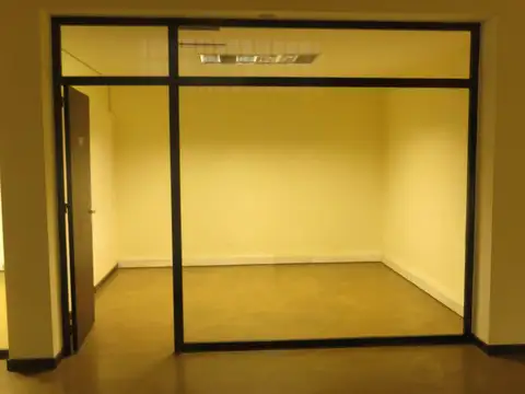 Local en Venta 100 años