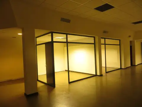 Local en venta Santa Fe al 900