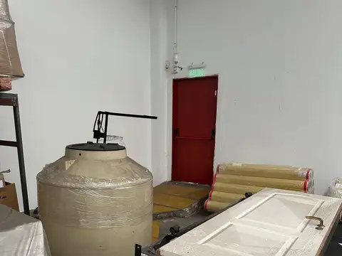 Galpón en  Alquiler