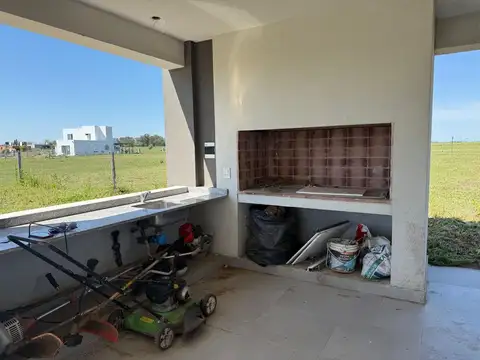 Casa en Venta en Pergamino, USD 280.000