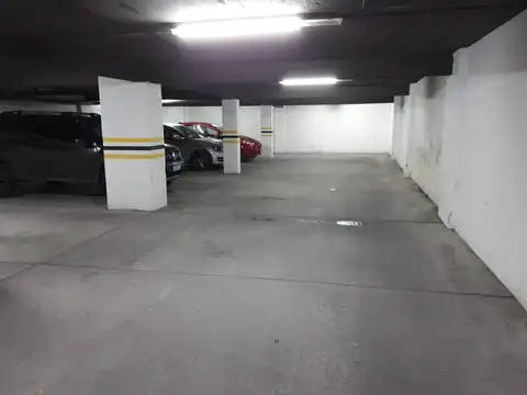 Avenida 60 entre 10 y 11 700