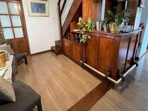 12 de Octubre y champagnat Pilar, Provincia de Buenos Aires, 100